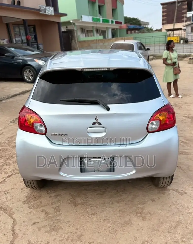 Mitsubishi Mirage 2012 Silver