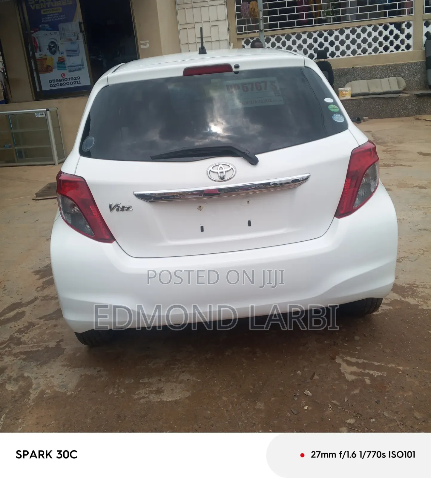 Toyota Vitz 2013 White