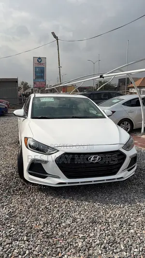 Hyundai Elantra Sport 2018 White