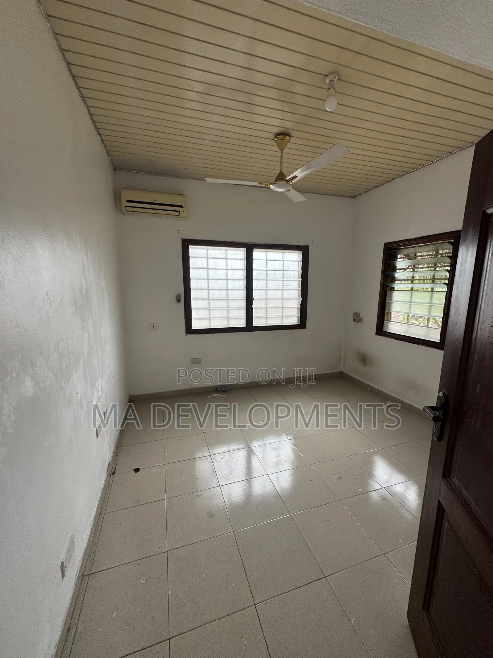3bdrm Apartment in Madev Realty, Tesano for rent