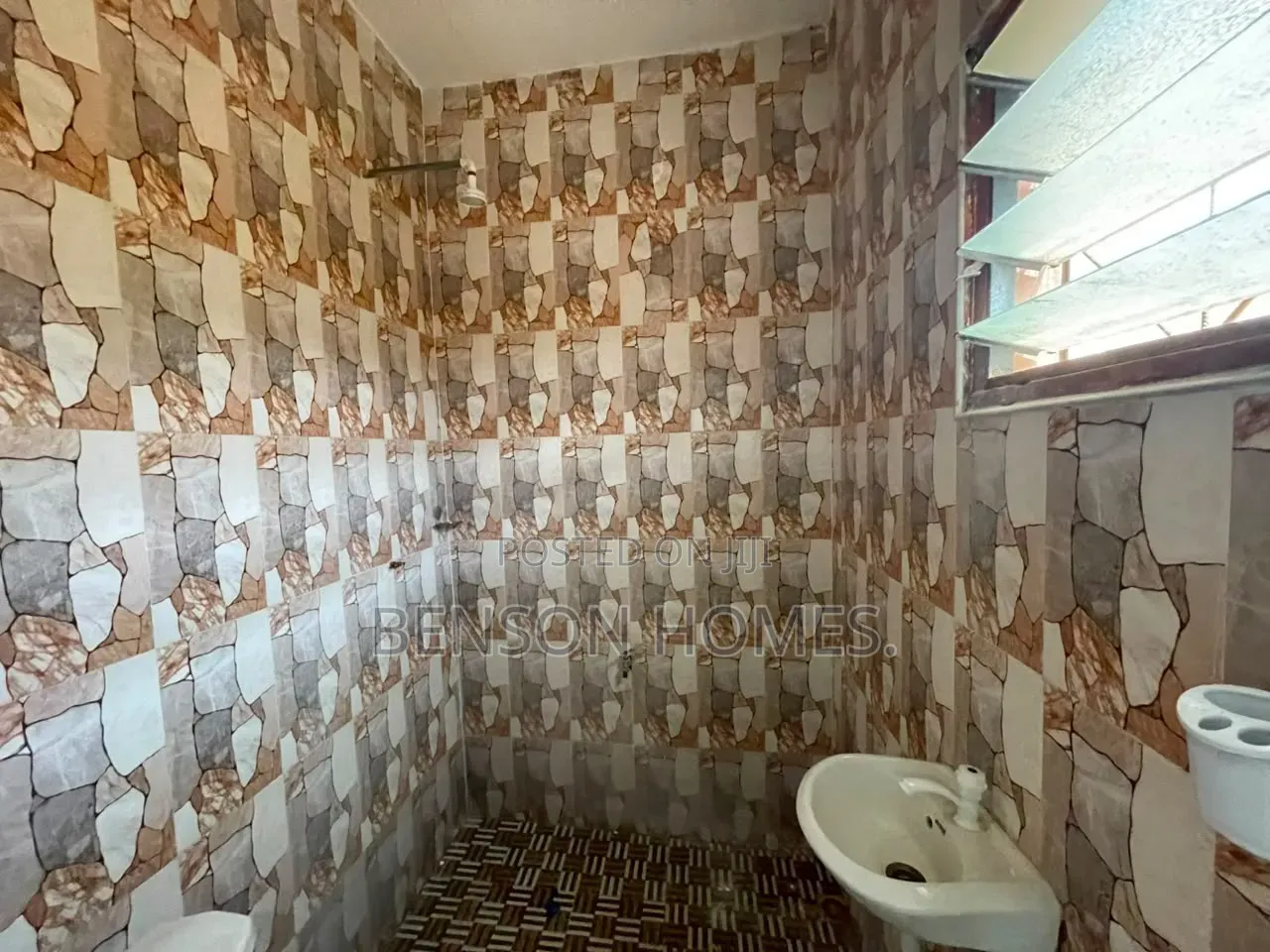 1bdrm Apartment in Manhean for rent
