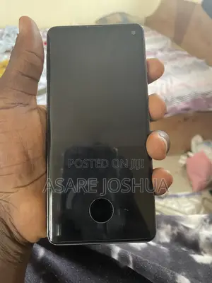 Samsung Galaxy S10 128 GB Black