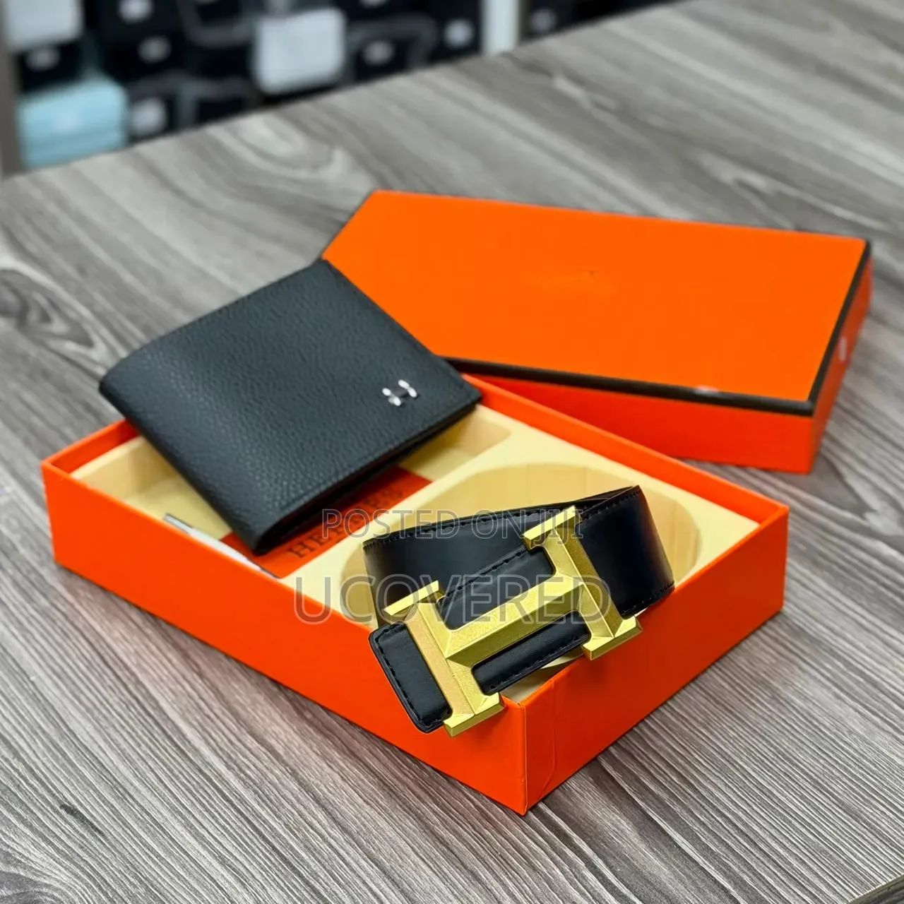 Gift Sets Feature Luxury-Style Belts and Wallets