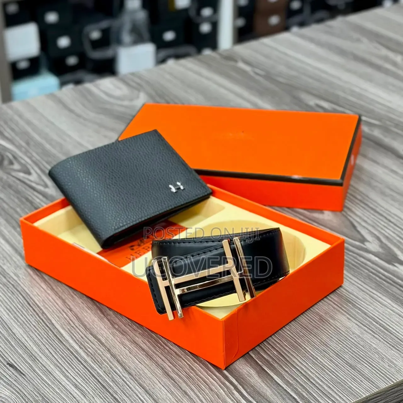 Gift Sets Feature Luxury-Style Belts and Wallets