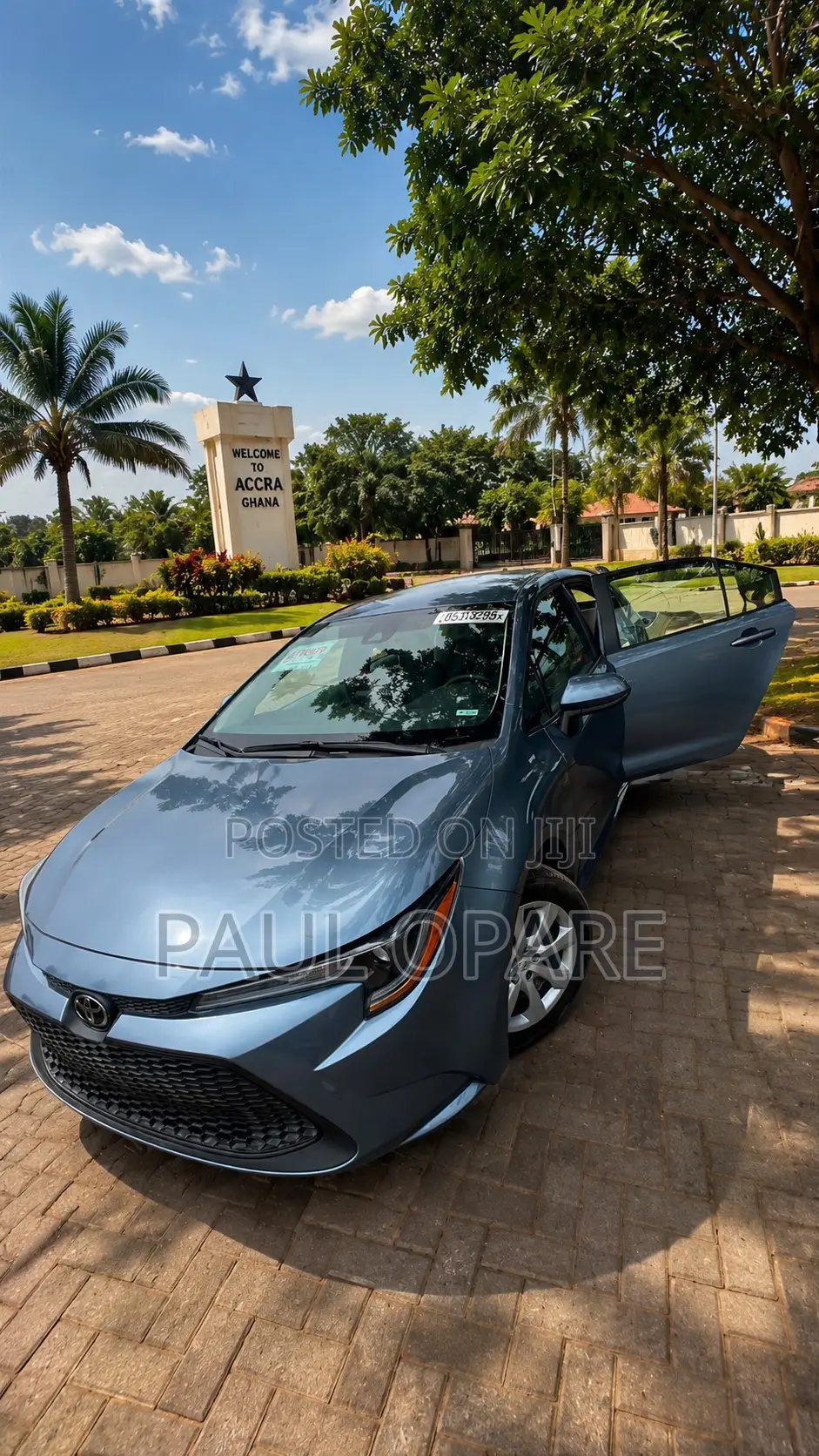 Toyota Corolla LE 2022 Blue