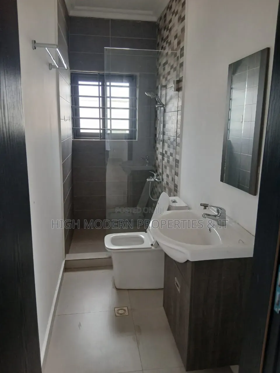 4bdrm Duplex in Burma Hills for rent