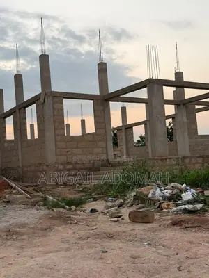6bdrm House in D&D Real Estate, Kwabre for sale