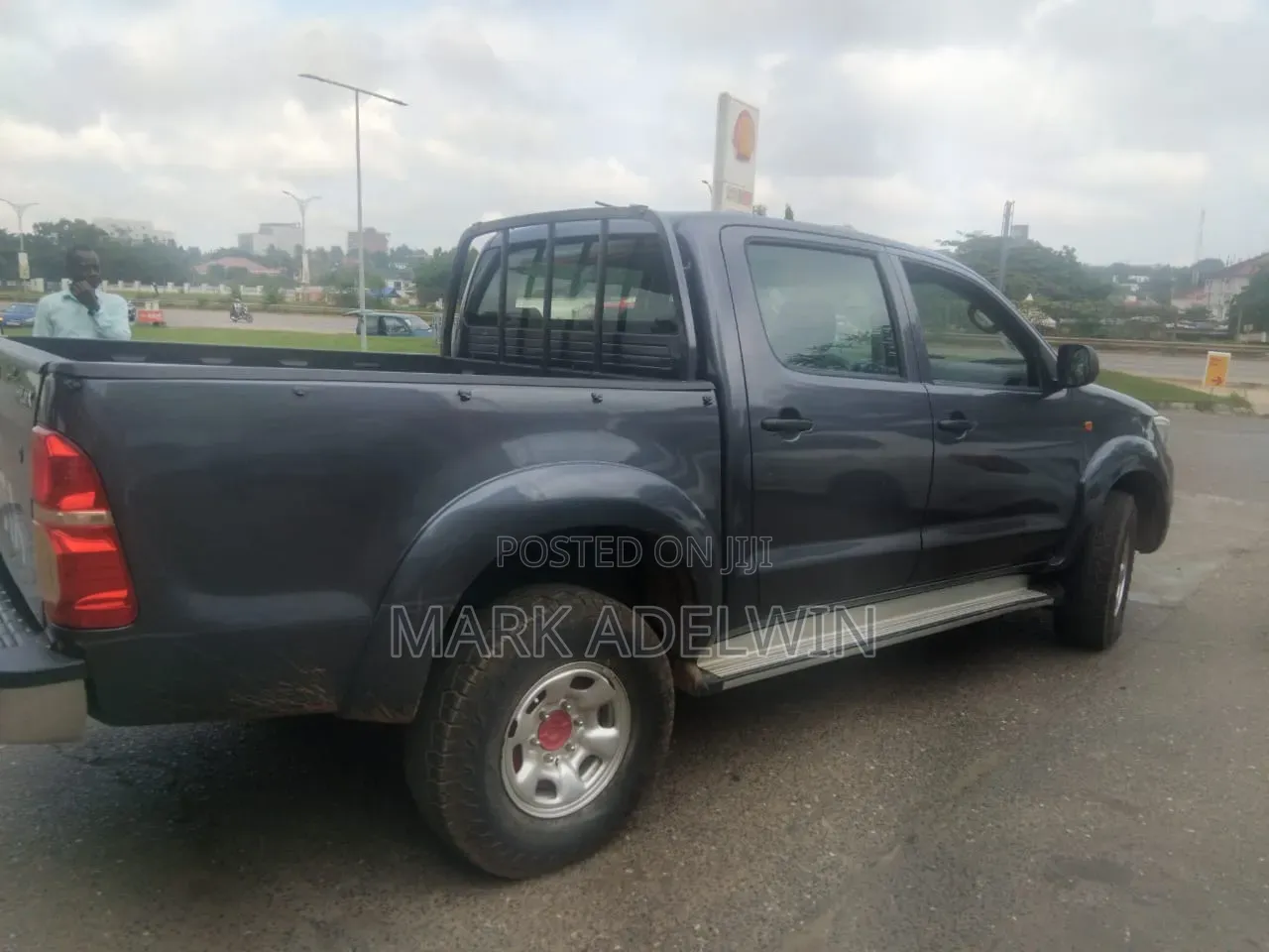 Toyota Hilux 2013 Gray