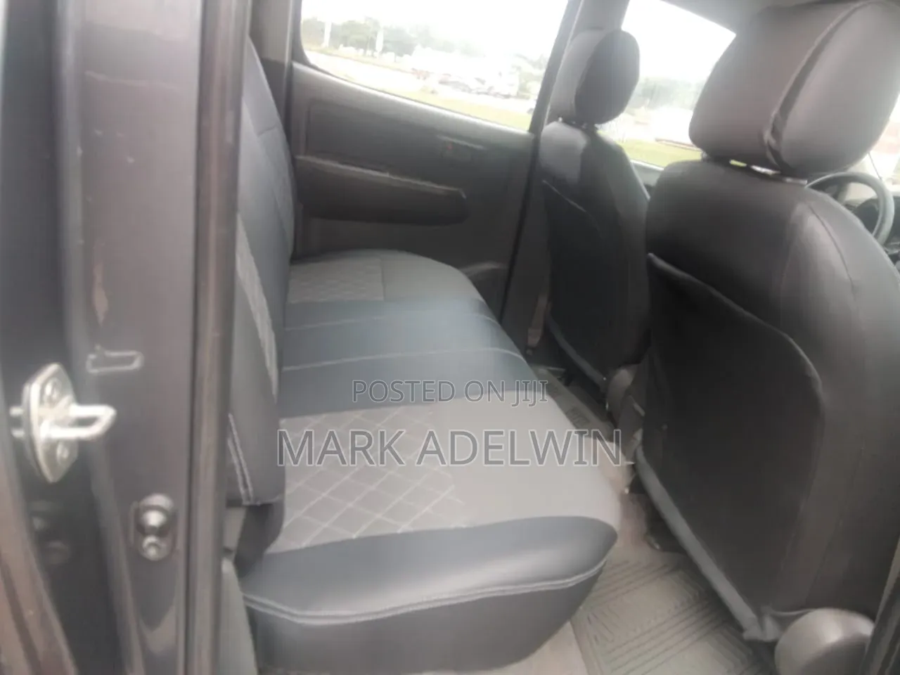 Toyota Hilux 2013 Gray