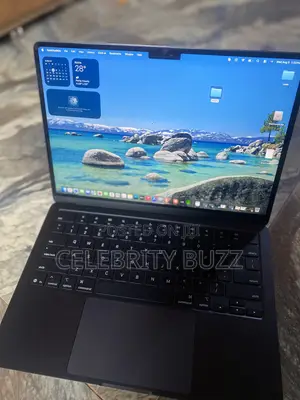 Laptop Apple MacBook Air 16GB Apple M4 SSD 256GB