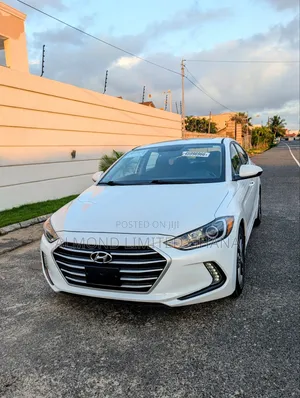 Hyundai Elantra 2017 White