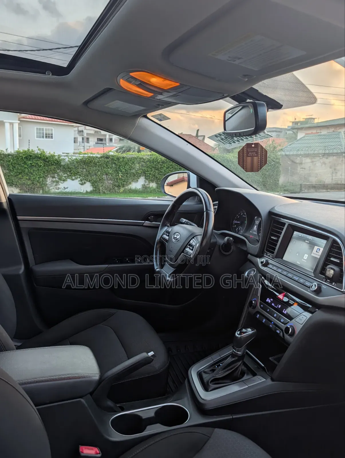 Hyundai Elantra 2017 White