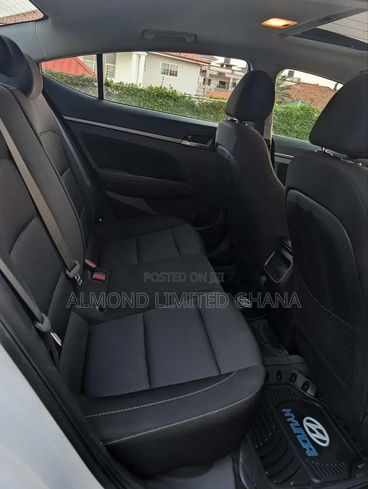 Hyundai Elantra 2017 White