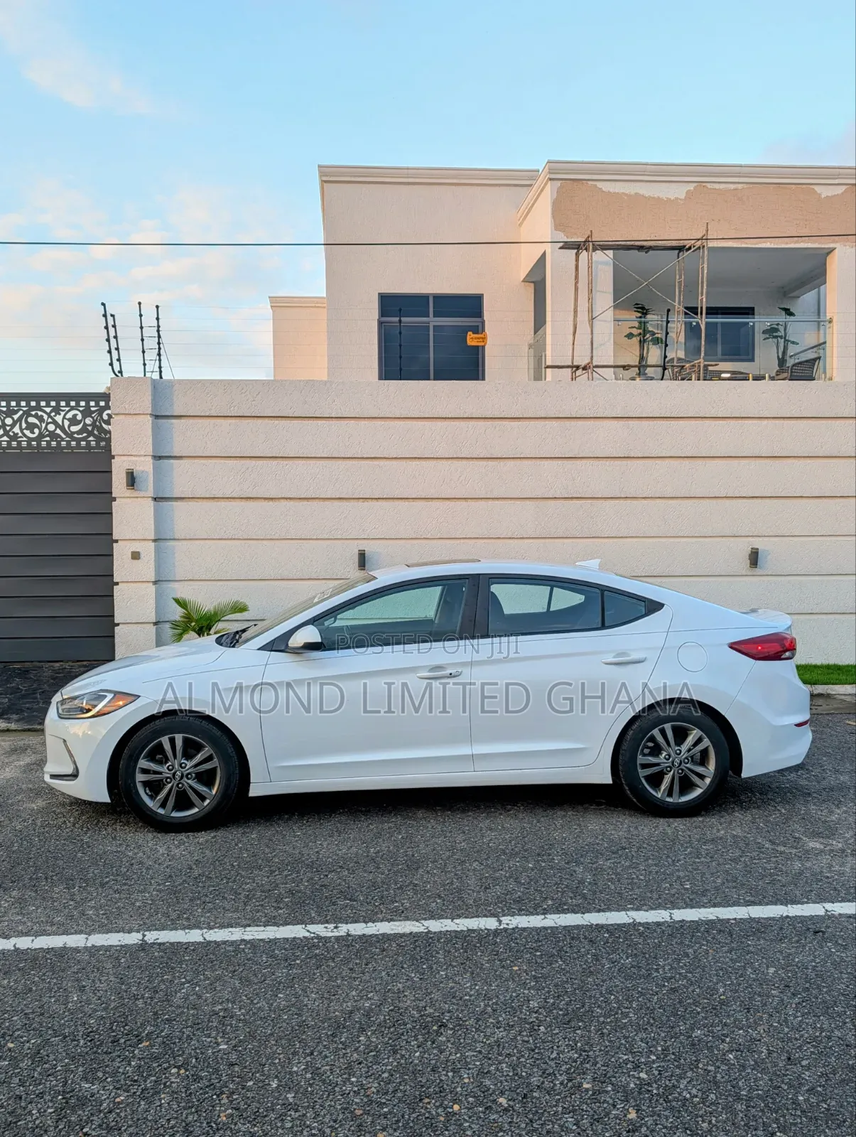 Hyundai Elantra 2017 White