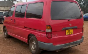 Toyota Grand HiAce 2002 Red