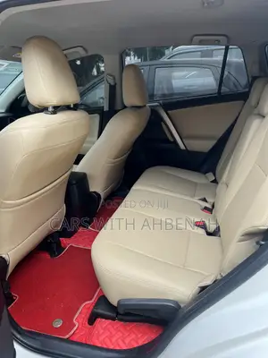 Toyota RAV4 2017 White