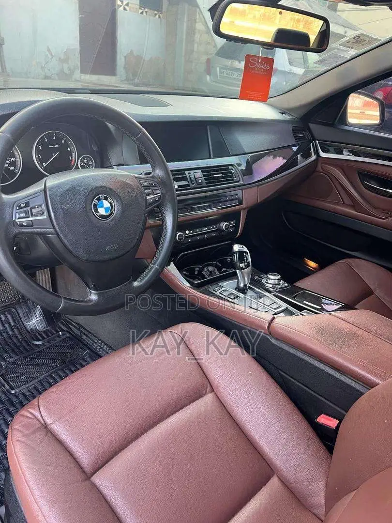 BMW 528i 2012 Black
