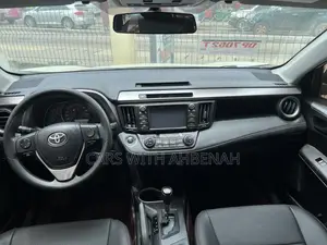 Toyota RAV4 2019 White