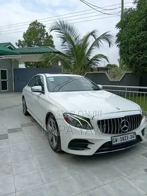 Mercedes-Benz E300 4Matic AWD Sedan (2.0L 4cyl 9A) 2017 White
