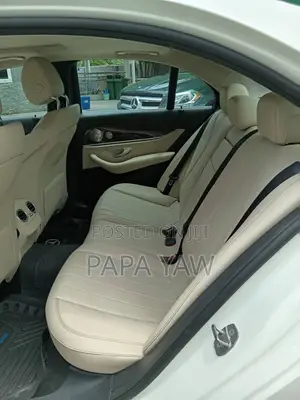 Mercedes-Benz E300 4Matic AWD Sedan (2.0L 4cyl 9A) 2017 White