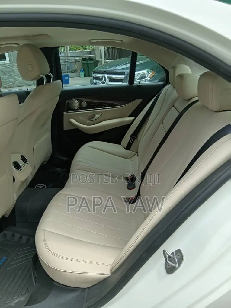 Mercedes-Benz E300 4Matic AWD Sedan (2.0L 4cyl 9A) 2017 White