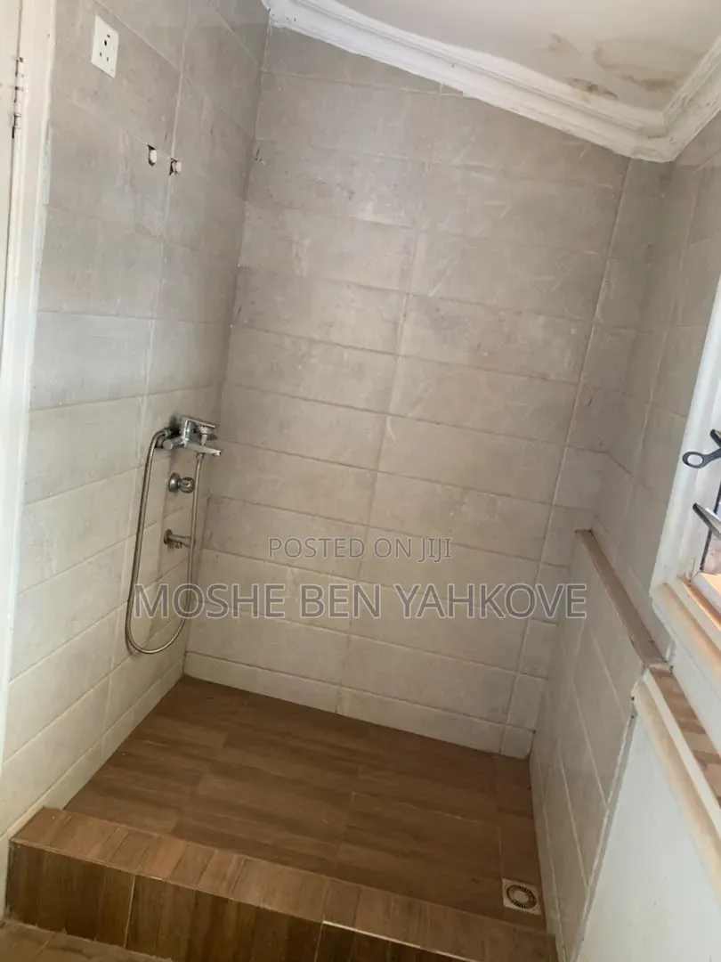 1bdrm Apartment in Mozart, Adenta for rent