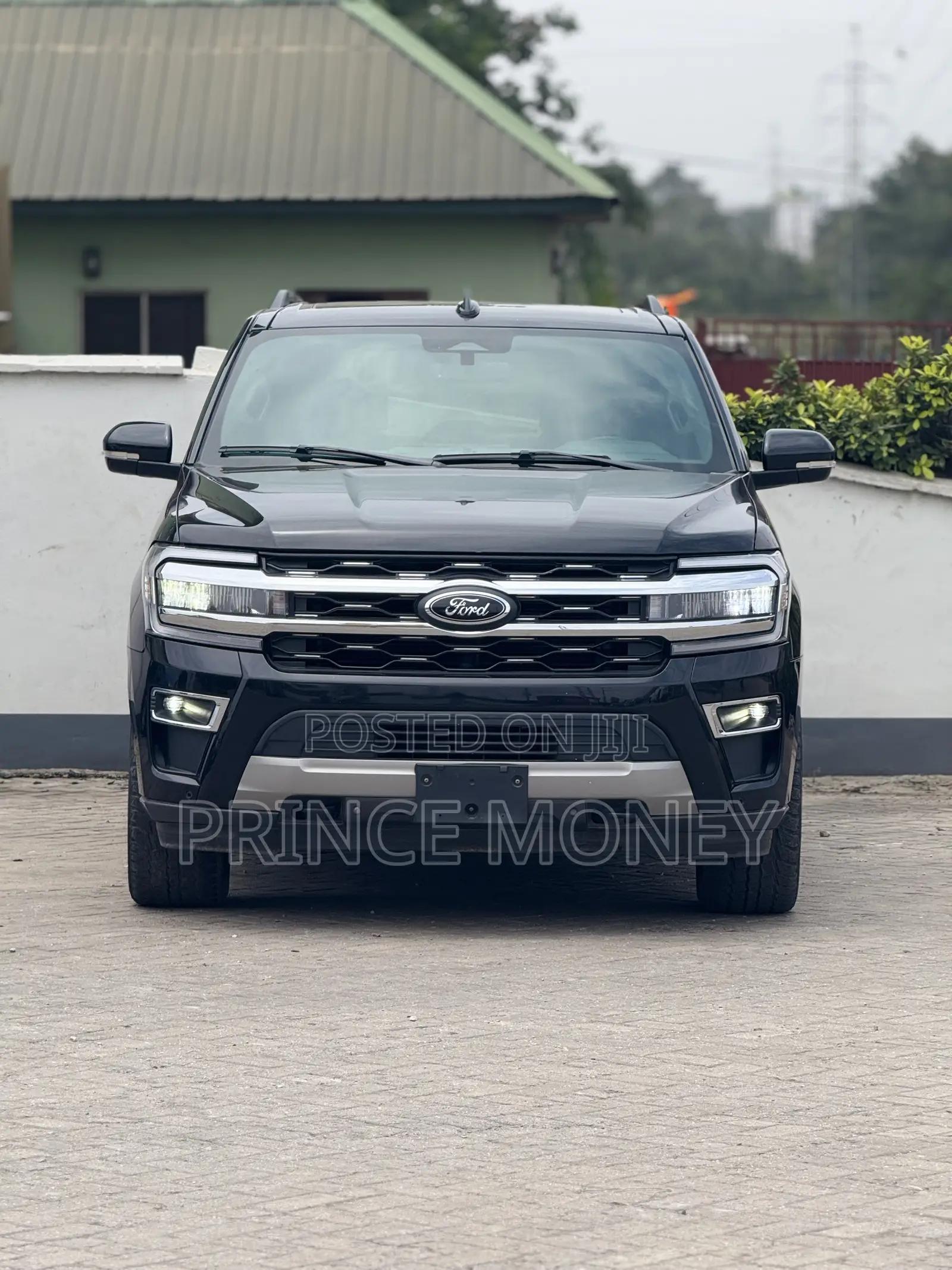 Ford Expedition 2022 Black