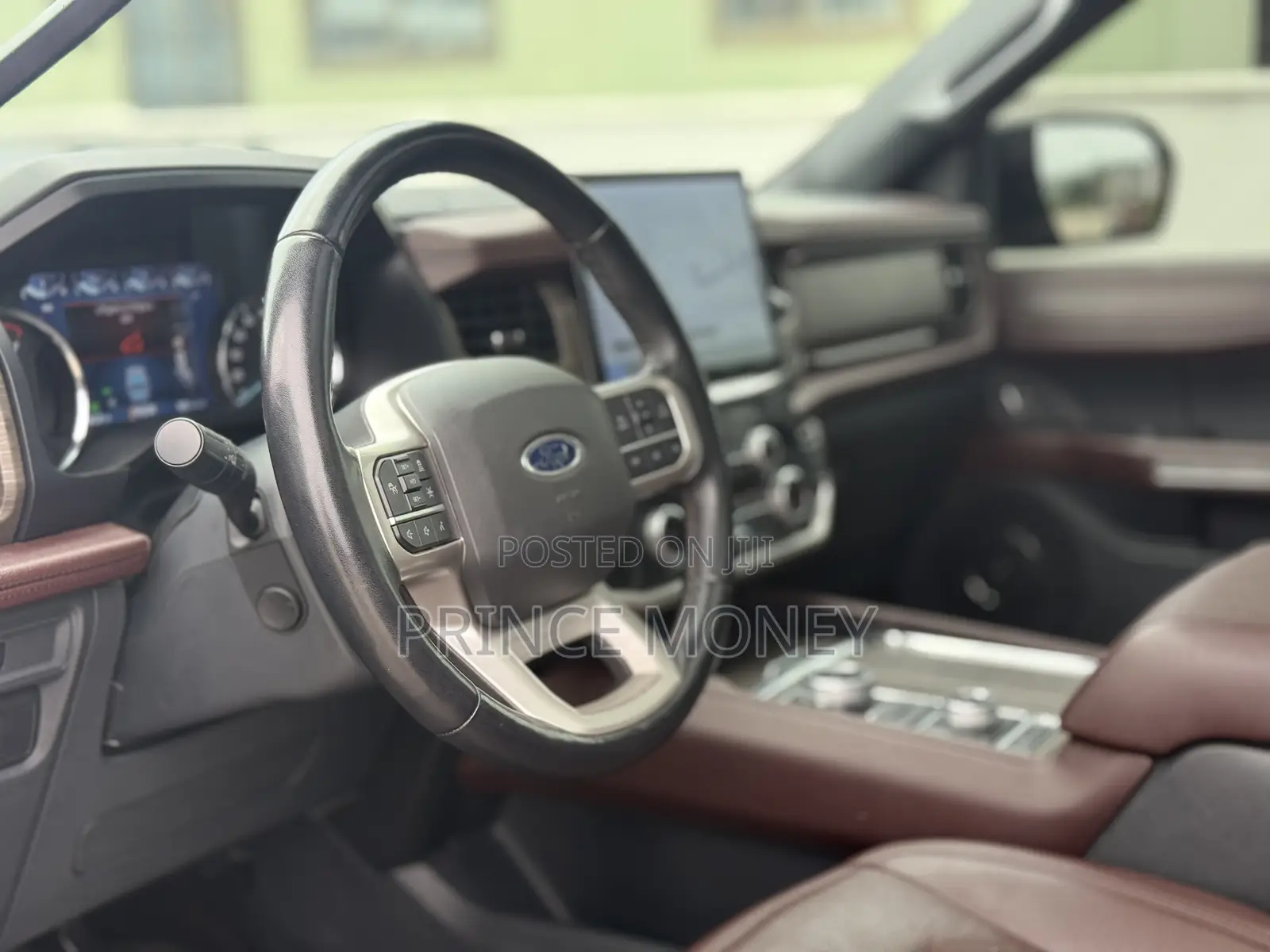 Ford Expedition 2022 Black