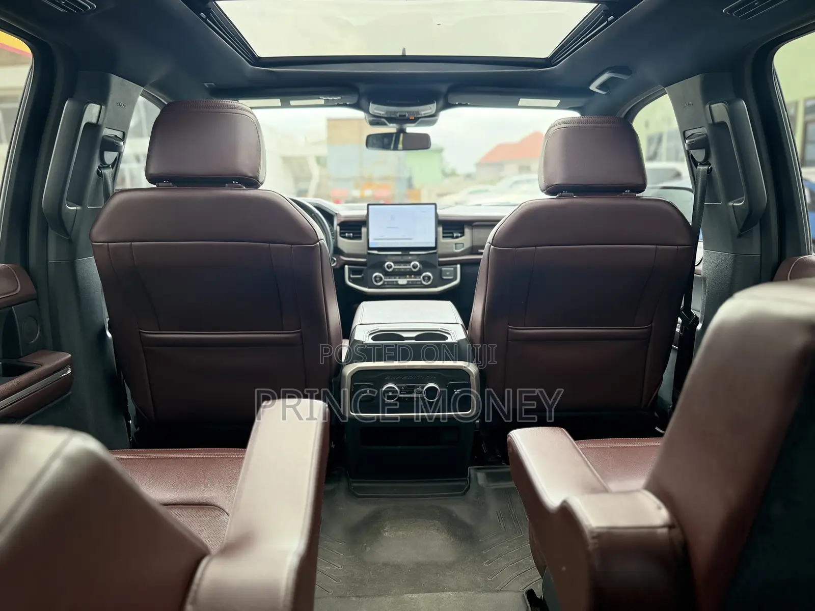 Ford Expedition 2022 Black