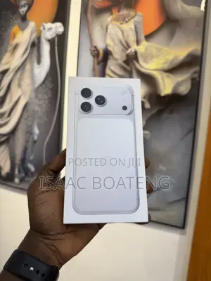 New Apple iPhone 17 Pro Max 256 GB Silver