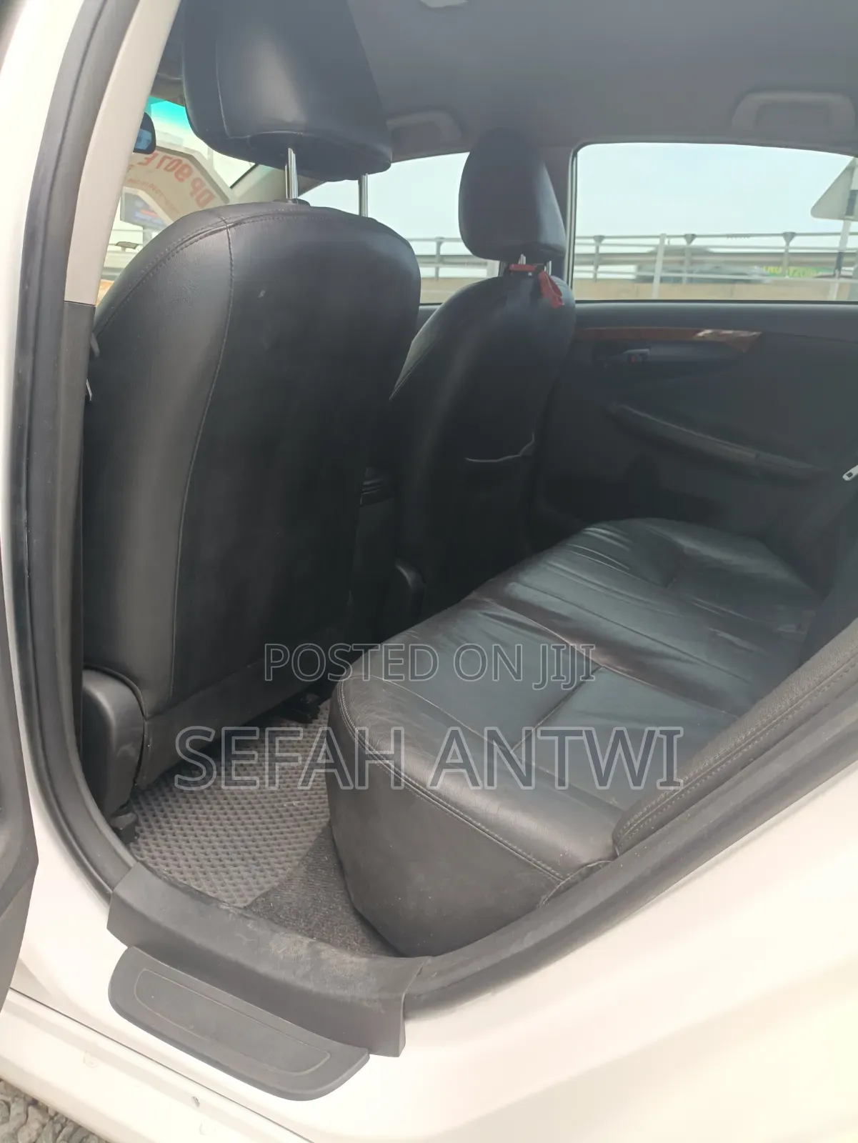 Toyota Corolla 2010 White