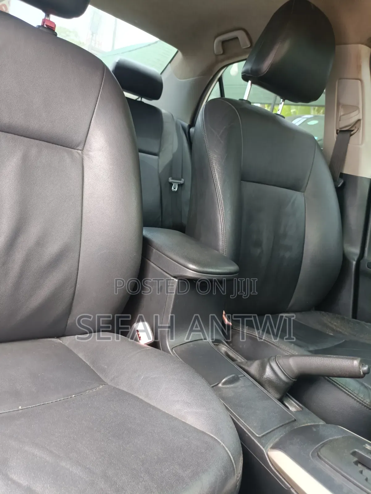Toyota Corolla 2010 White
