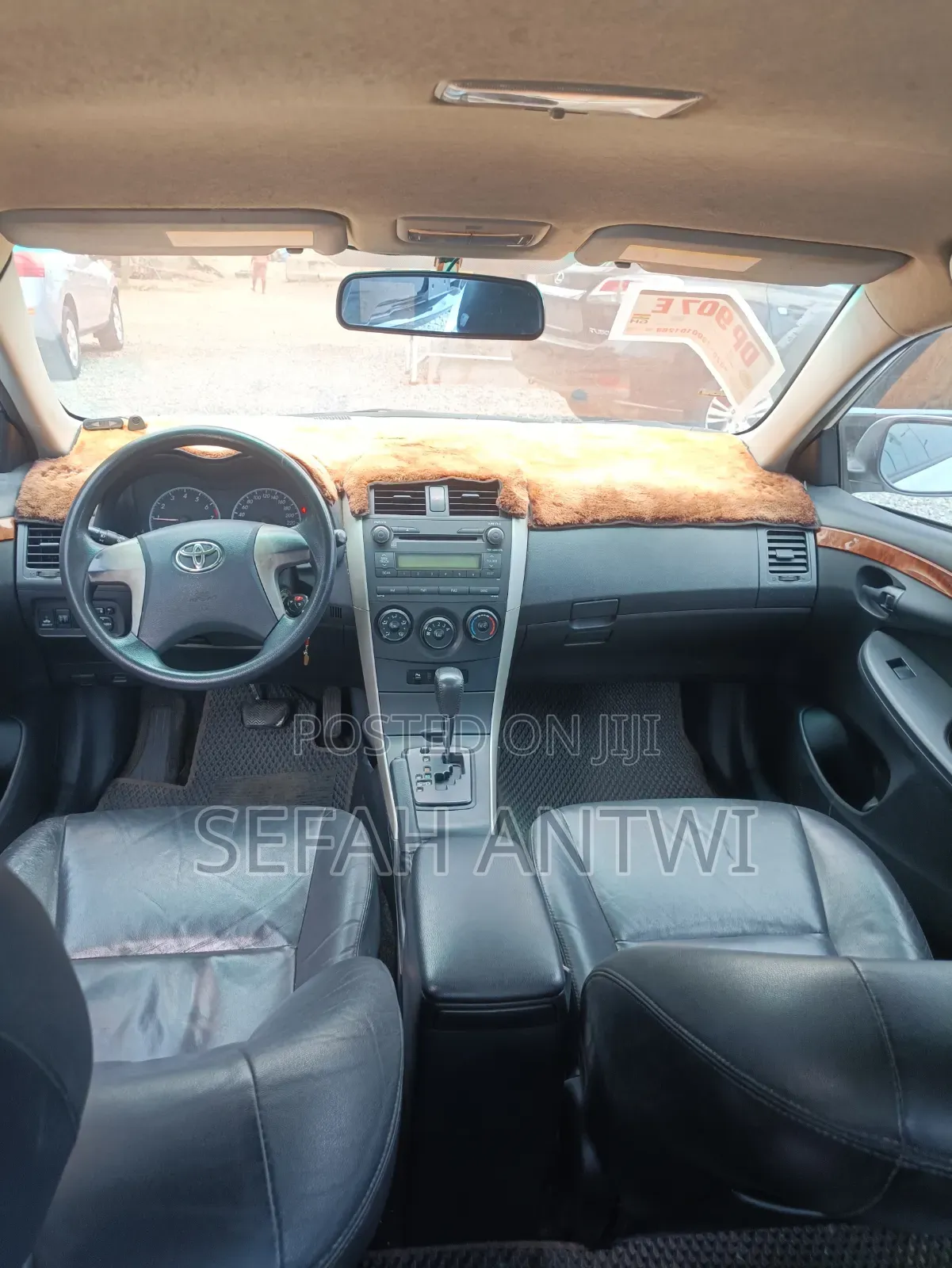 Toyota Corolla 2010 White