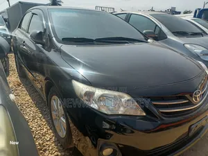 Toyota Corolla 2013 Black