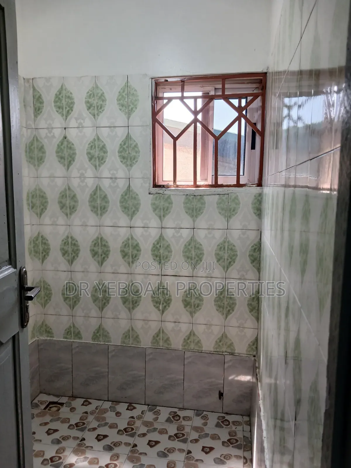 2bdrm Apartment in Spintex Shell, Coca Cola for rent