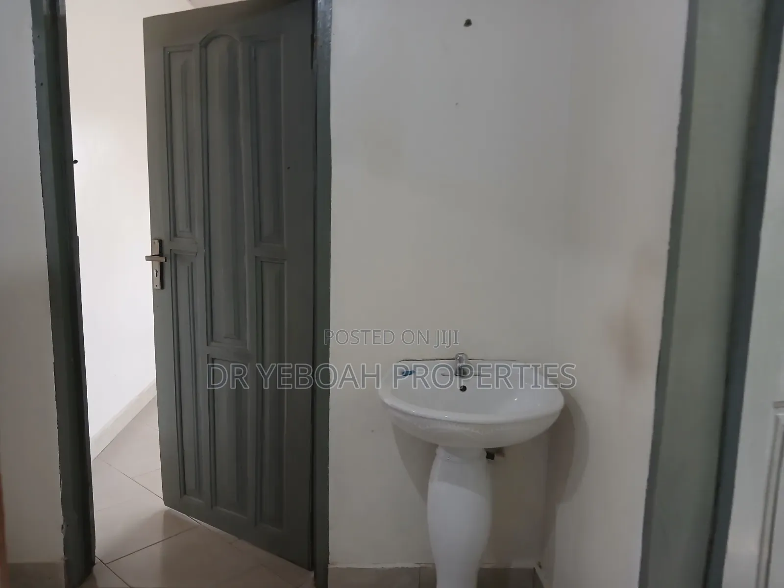 2bdrm Apartment in Spintex Shell, Coca Cola for rent