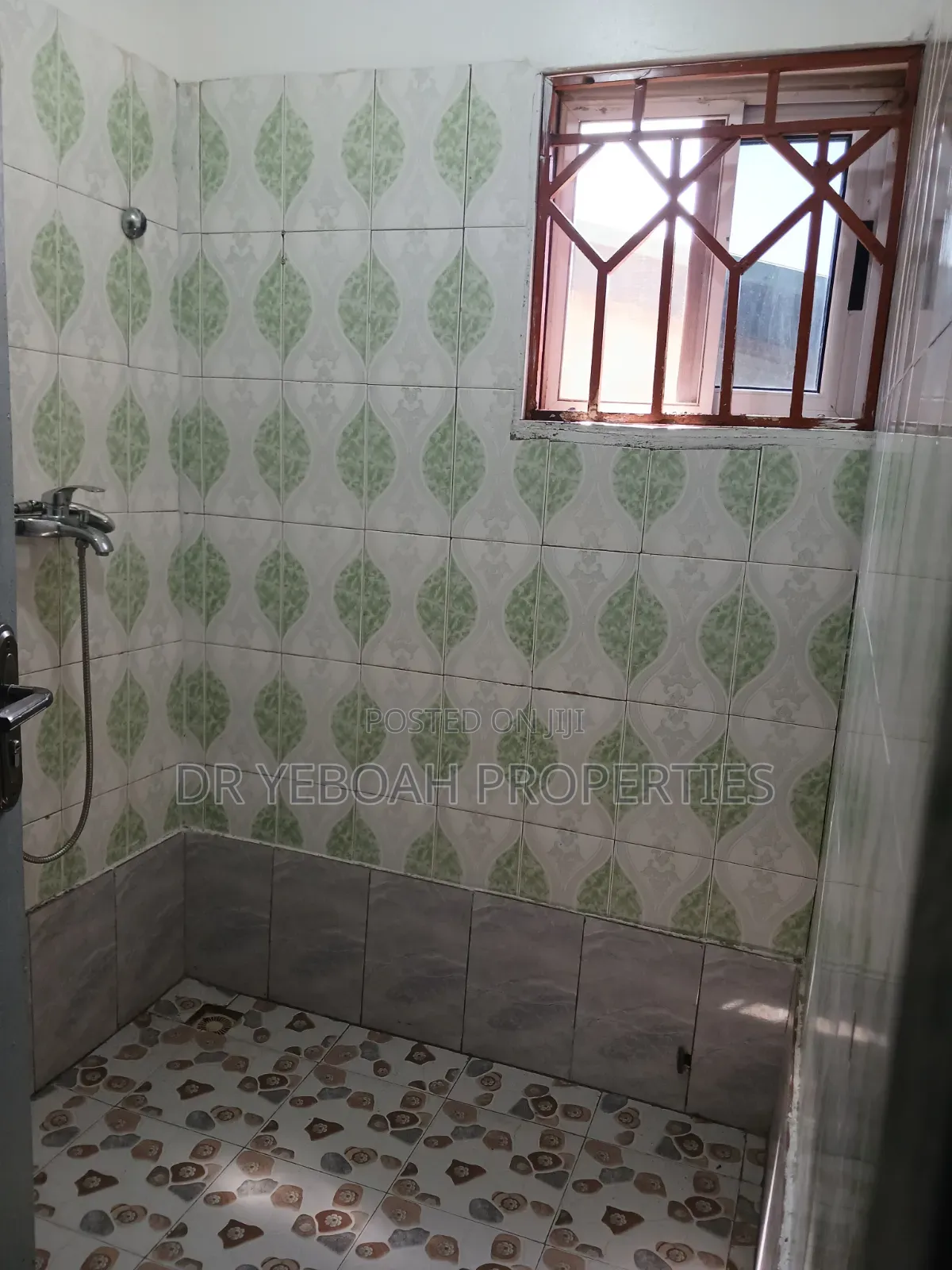 2bdrm Apartment in Spintex Shell, Coca Cola for rent