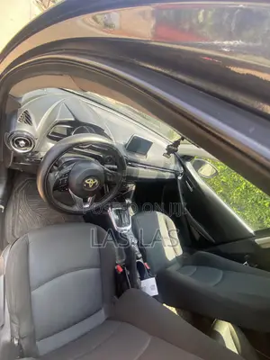Toyota Yaris iA 1.5 FWD 2017 Black