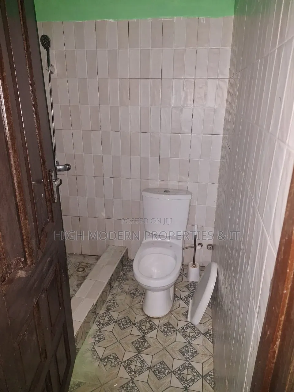 2bdrm Apartment in Agblezaa, Tsui-Bleoo for rent
