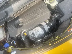 Ford Transit Connect 2016 Yellow