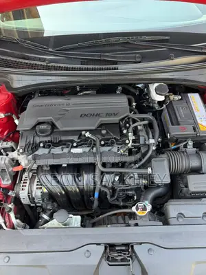 Hyundai Elantra SEL 2022 Red