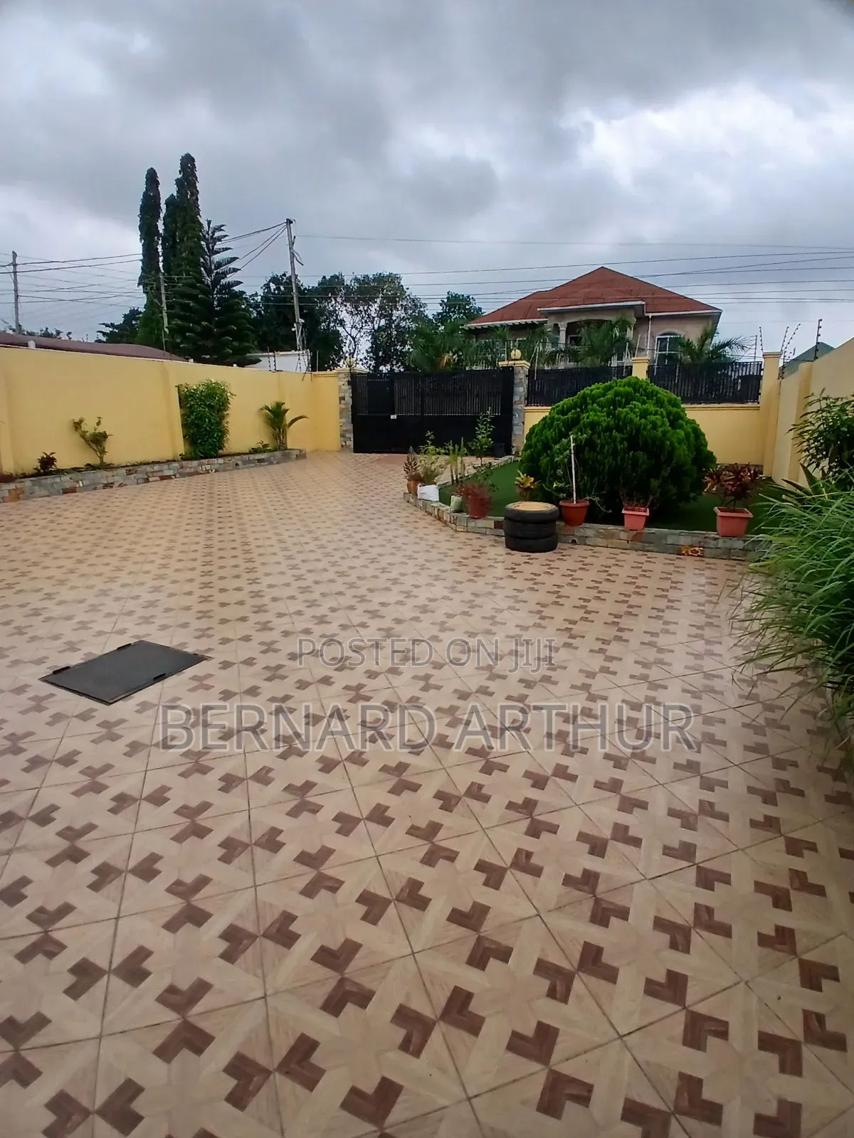 4bdrm House in Bernard Agency, Pokuase for rent