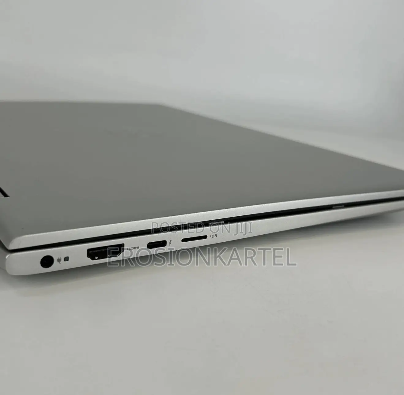 New Laptop Dell Inspiron 15 7590 12GB Intel Core i7 SSD 512GB