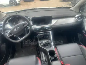Geely Coolray 1.5 FWD 2021 White