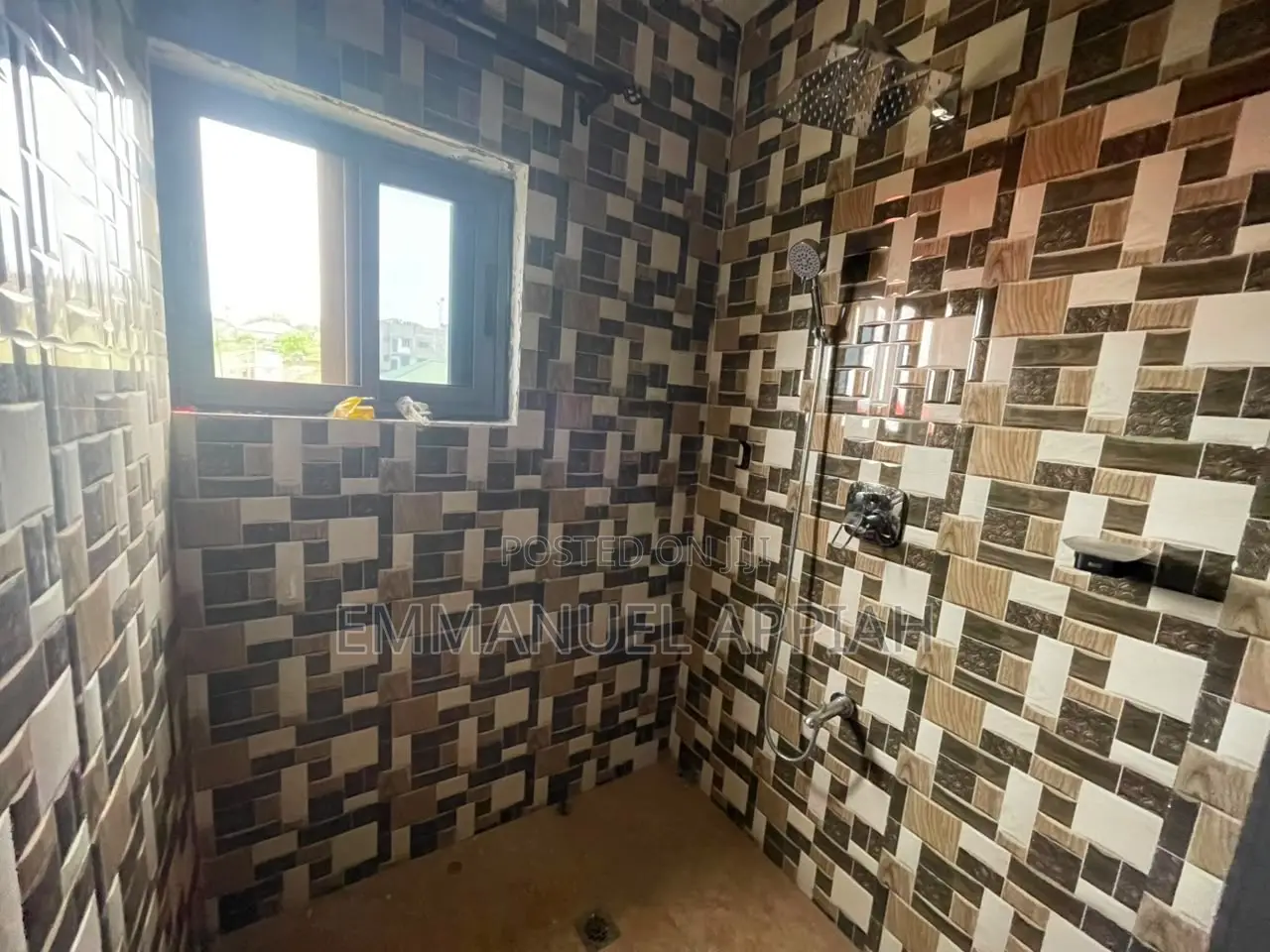 2bdrm Apartment in Gbawe Zero for rent