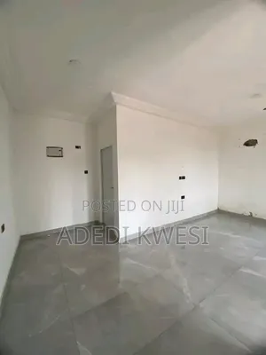 4bdrm House in Adjiriganor, Tsui-Bleoo for sale
