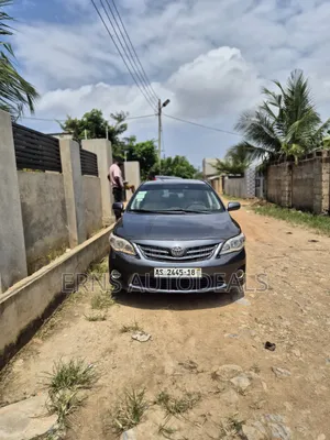 Toyota Corolla 2013 Gray