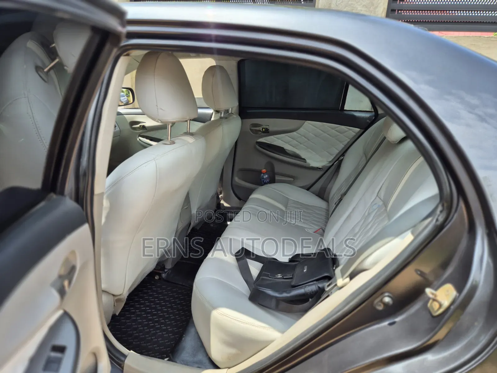 Toyota Corolla 2013 Gray