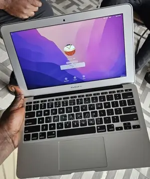 Laptop Apple MacBook Air 2013 4GB Intel Core 5 SSD 512GB