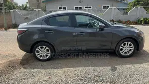 Toyota Yaris iA 1.5 FWD 2018 Gray